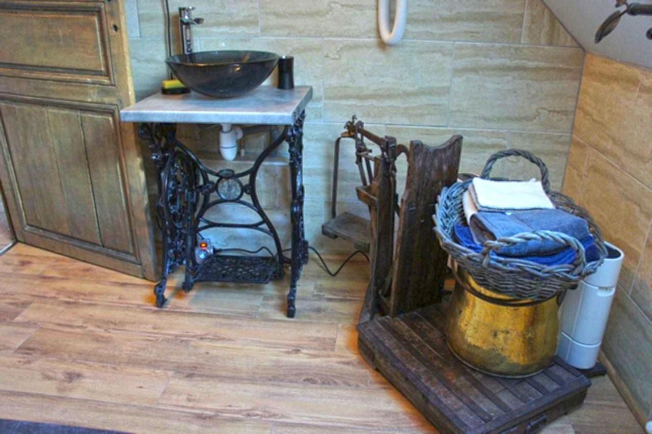 مبيت وإفطار Ferrière-la-Petite Aux Logis De La Solre المظهر الخارجي الصورة