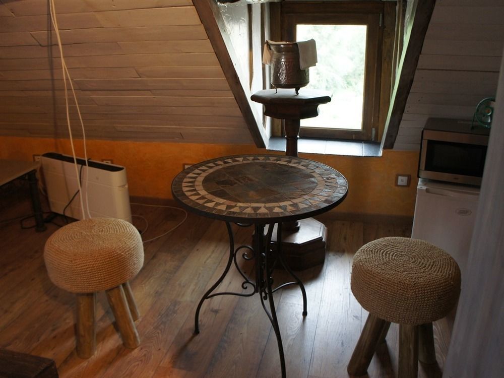 مبيت وإفطار Ferrière-la-Petite Aux Logis De La Solre المظهر الخارجي الصورة